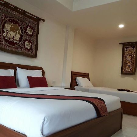 The Chillax Pattaya Hotel Bagian luar foto