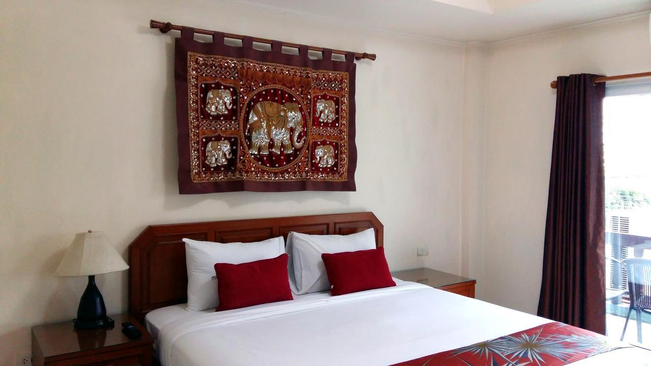 The Chillax Pattaya Hotel Bagian luar foto