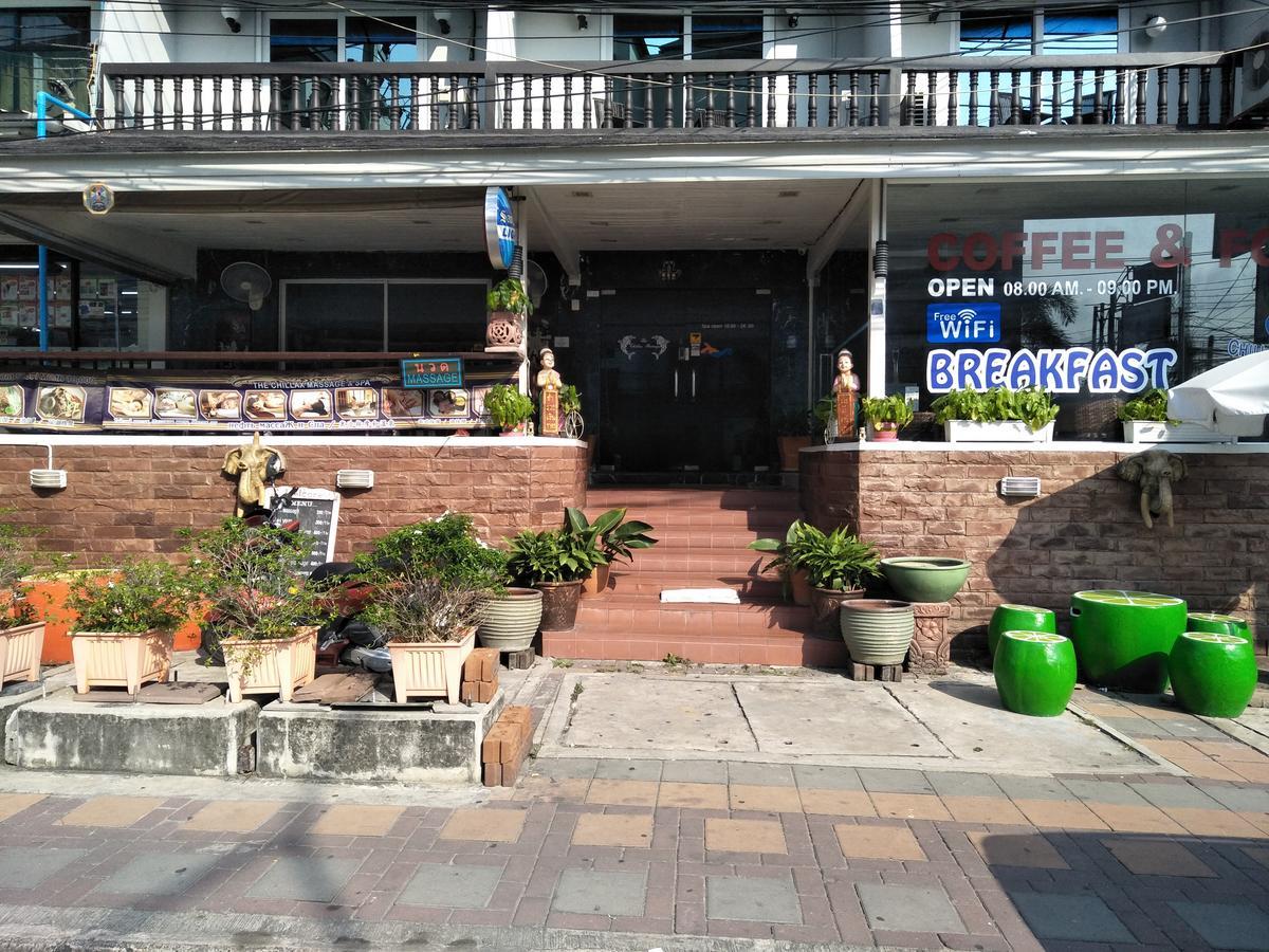 The Chillax Pattaya Hotel Bagian luar foto