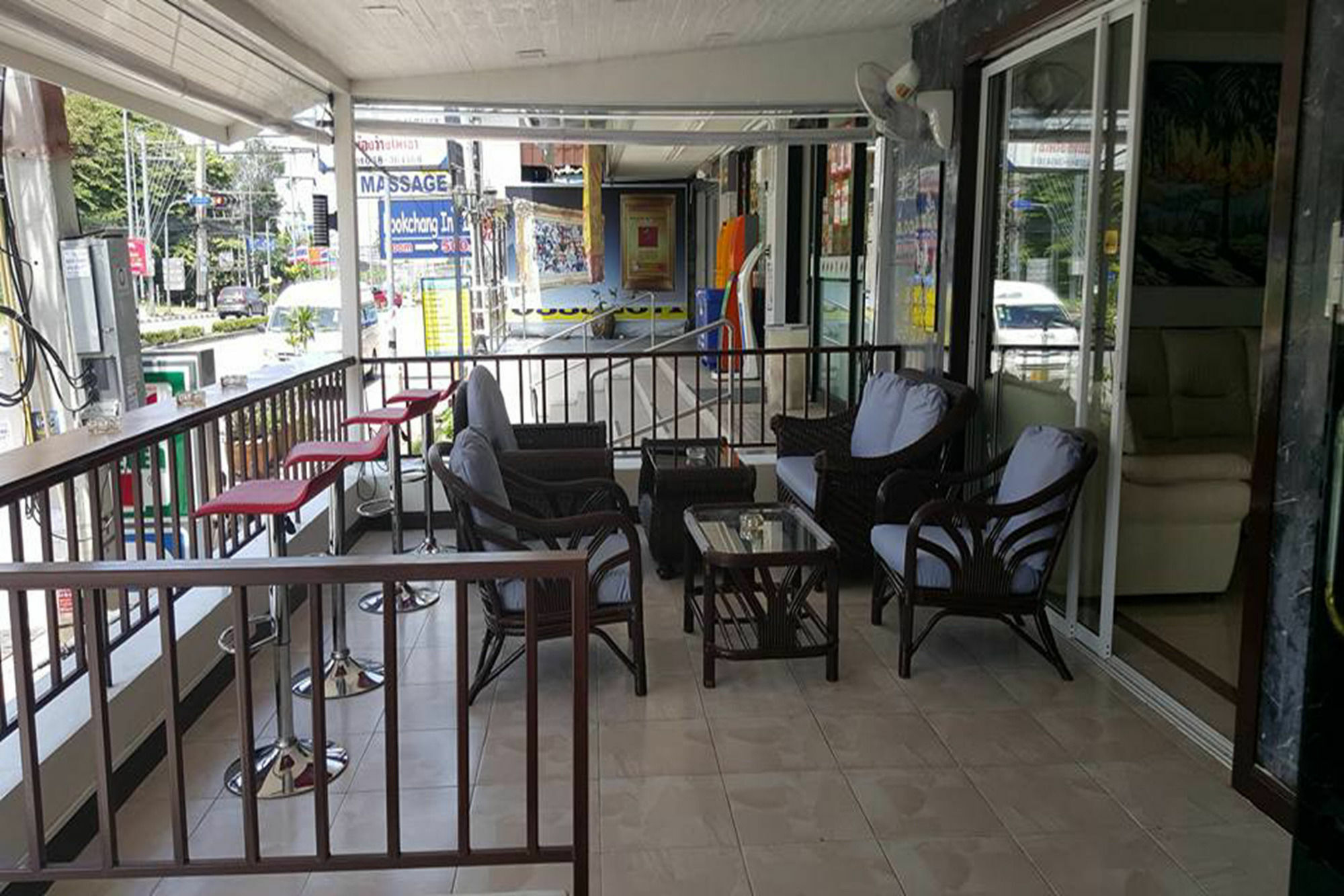 The Chillax Pattaya Hotel Bagian luar foto