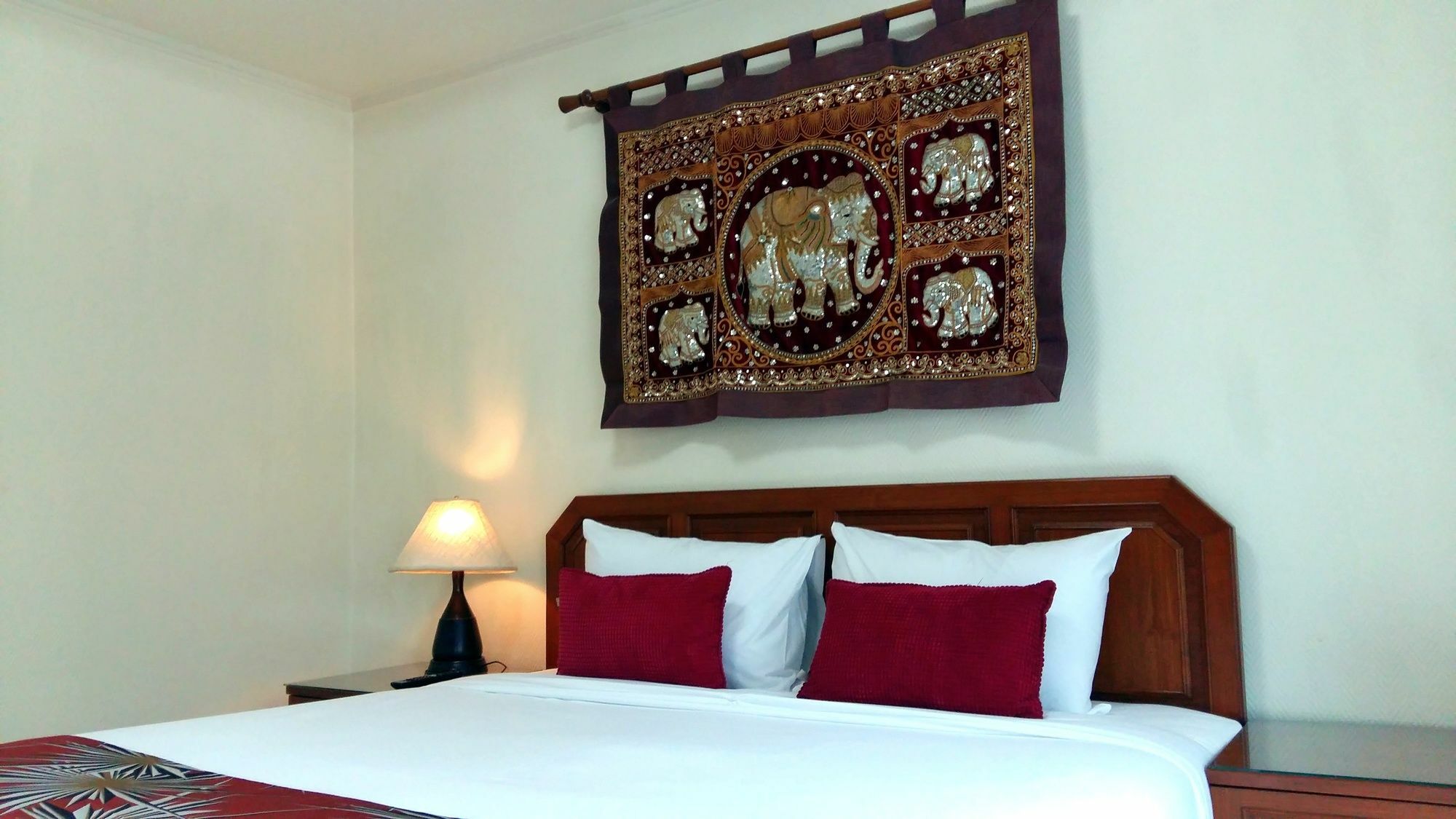 The Chillax Pattaya Hotel Bagian luar foto